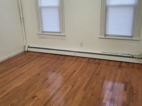 89 West 21st Street image 18 of 21