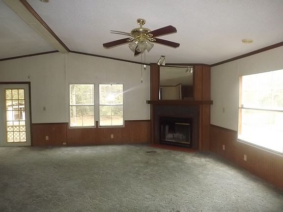 3rd image of 8864 Chickamauga Dr