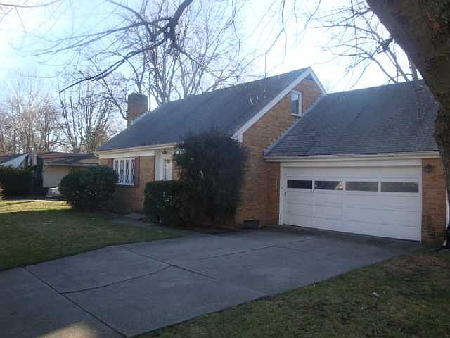 2nd image of 2949 Gracewood Rd