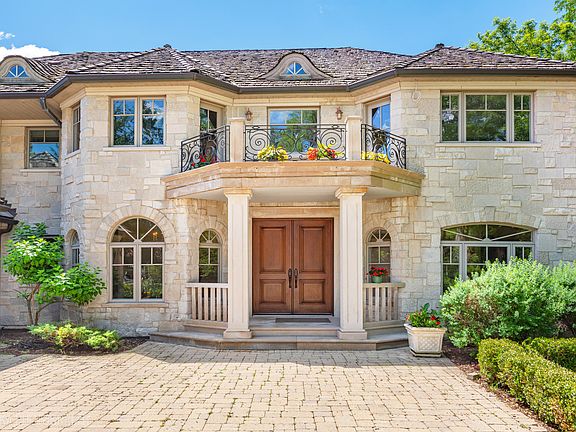 3rd image of 1009 Kings Ln