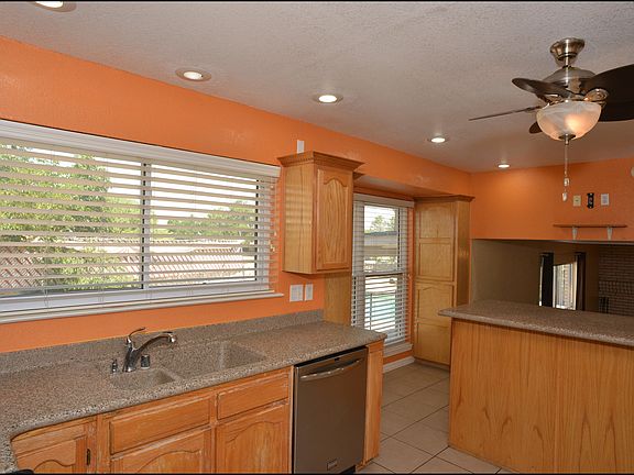 3rd image of 1609 Larry Wadkins Dr