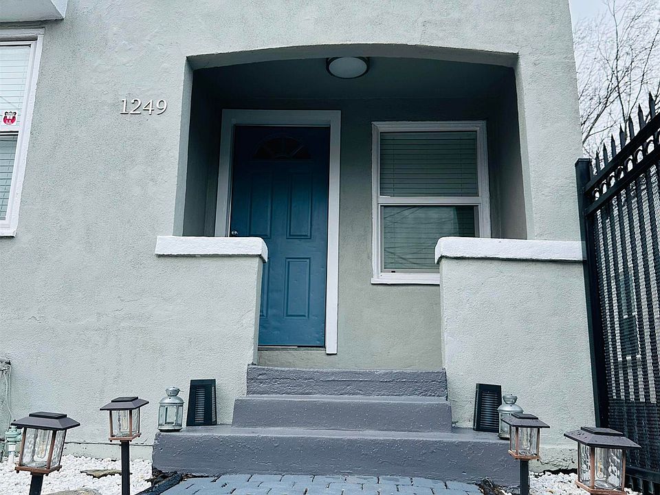 1st image of 1249 88th Ave