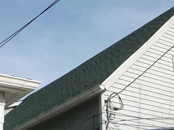 3rd image of 133 Schiller St