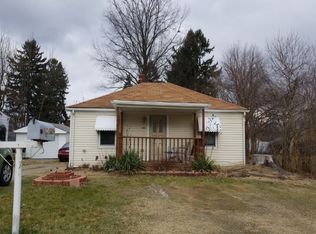 41396 Elmwood St, Elyria, OH 44035