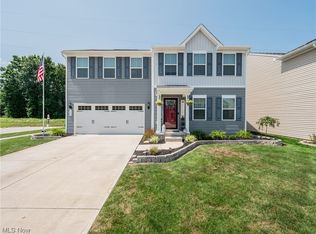 153 Springvale Dr, Amherst, OH 44001