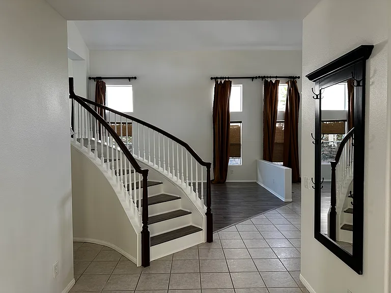 535 Aliento Way — Photo 7