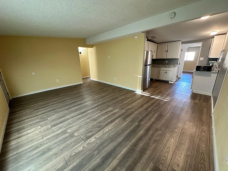 72664 Sunnyslope Dr — Photo 3