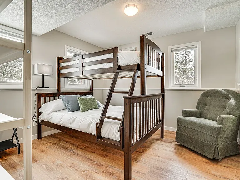 11802 Lexington Ave NE — Photo 13