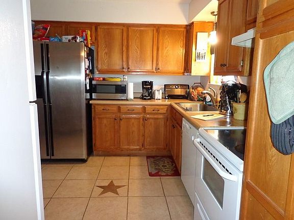 5th image of 2005 Sierra Dr