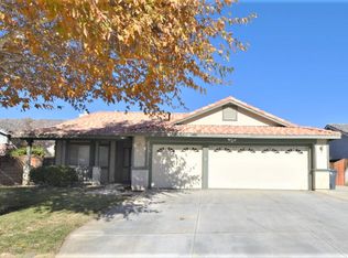 2547 Gemstone Ave, Palmdale, CA 93551