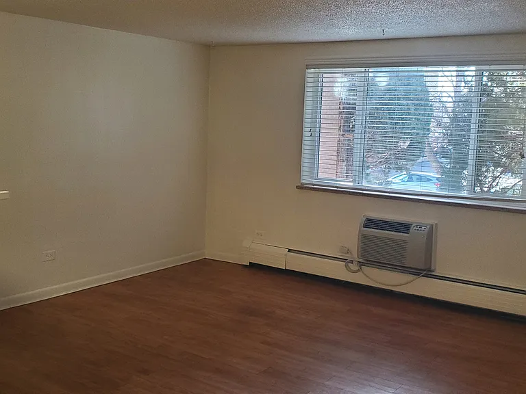 Xavier Landing Apartments — Photo 16
