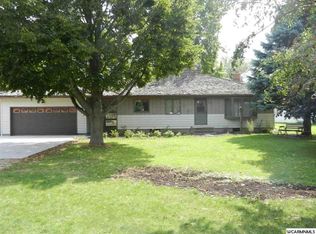 2852 Maple Rd, Slayton, MN 56172