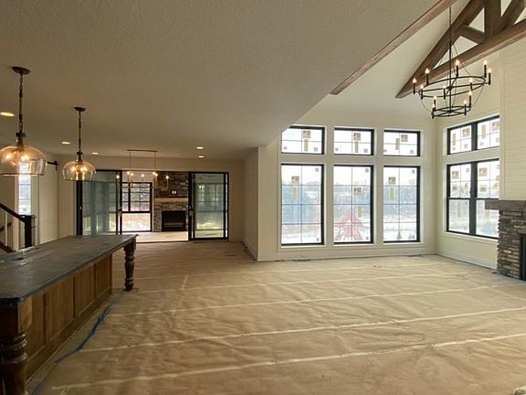 2nd image of 5669 Garden Dr