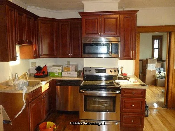 2 bed, 2942 sqft, $1,600 — Photo 4