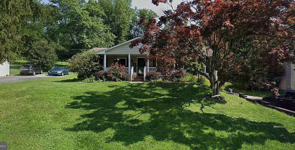 473 Scott Dr