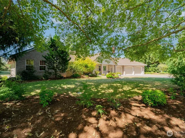 10800 NW 13th Place, Salmon Creek, WA 98685