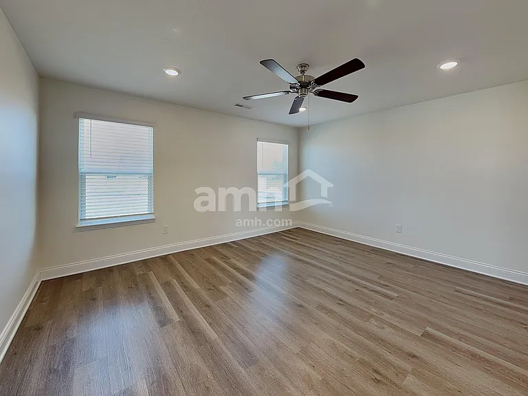 9016 Henley Ave — Photo 9