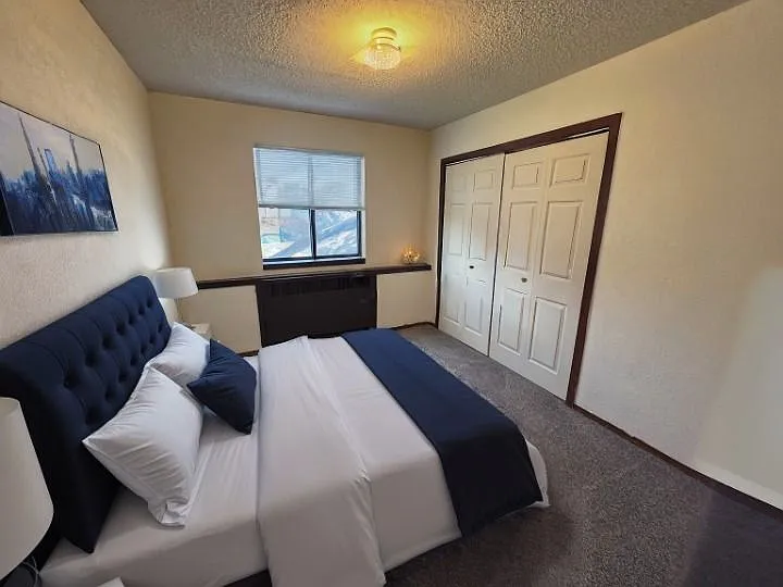 2 bed, 1.0 bath, 924 sqft, $995 — Photo 4