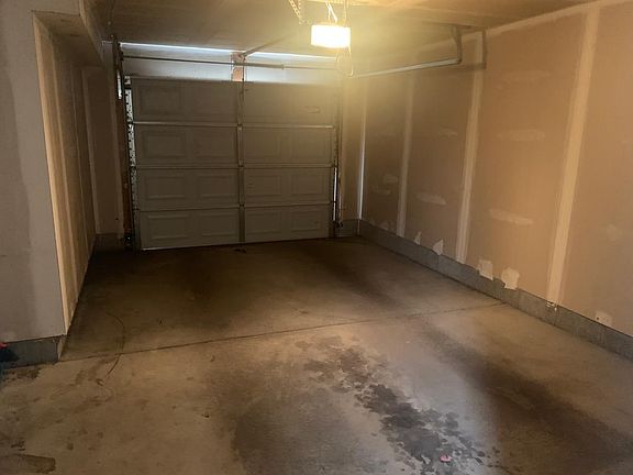 4th image of 44922 Marigold Dr