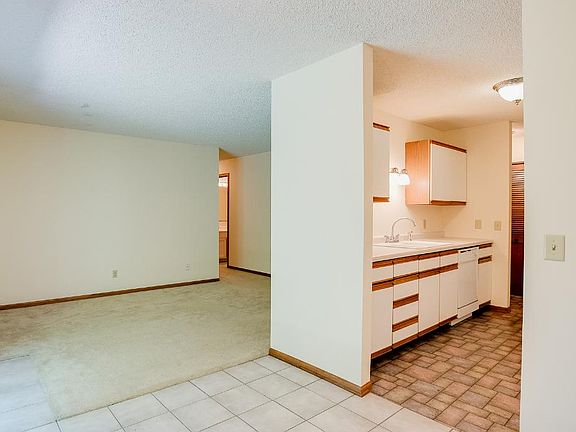 5th image of 1841 113th Ave NW APT 105