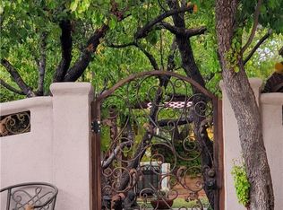 25642 Salceda Rd, Santa Clarita, CA 91355