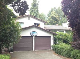 10524 Roosevelt Way NE, Seattle, WA 98125