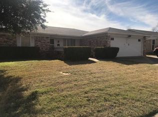 1409 Lamplighter Ln, Edgecliff Village, TX 76134