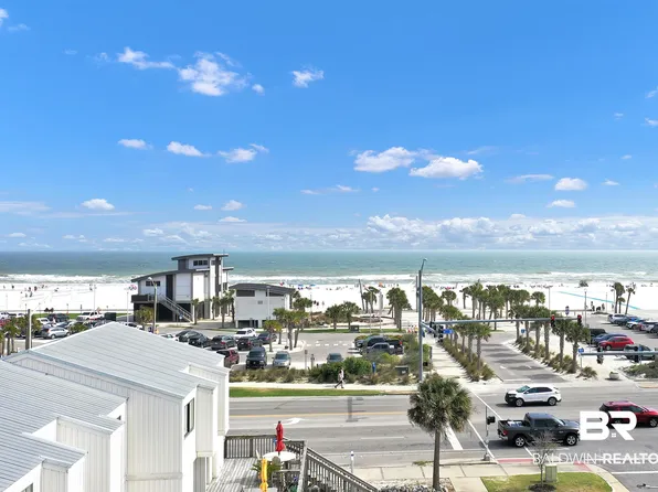 110 W 2nd St #3, Gulf Shores, AL 36542