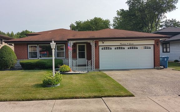 2nd image of 1407 E 158th St