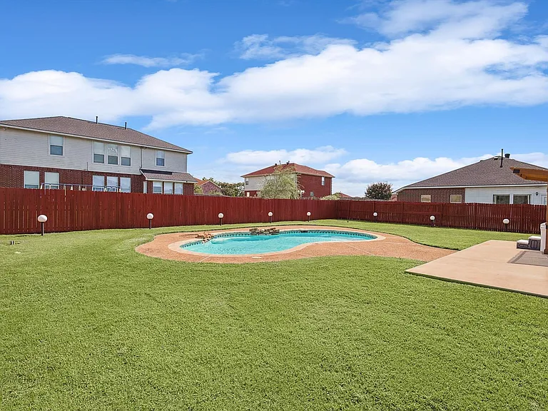 500 Parkerville Rd — Photo 103
