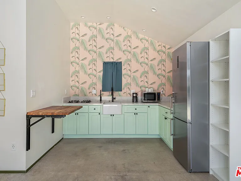 22417 Dolorosa St — Photo 32