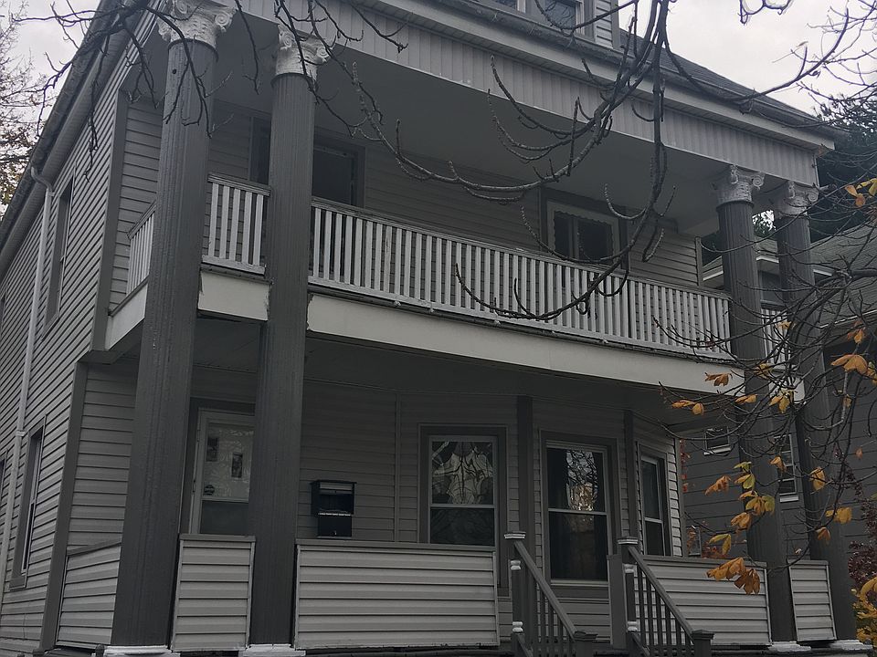 1st image of 1020-1022 Sanford Ave