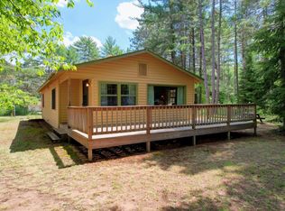 1915 Blueberry Ln, Eagle River, WI 54521