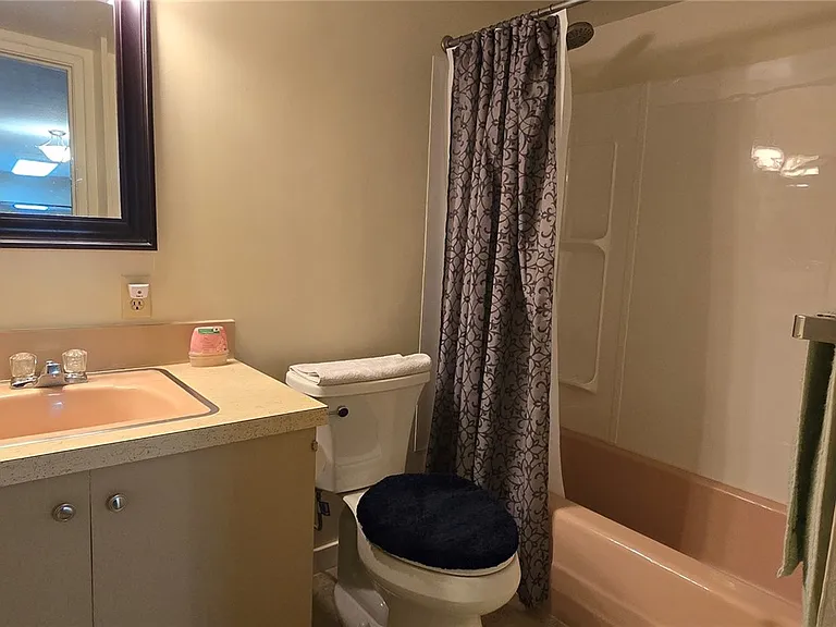 2500 81st Ave SE #103 — Photo 7