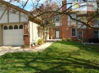 9919 Edelweiss Cir, Merriam, KS 66203
