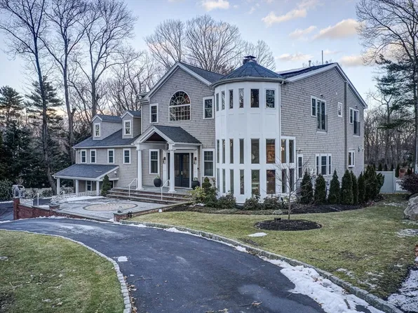 326 Brush Hill Rd, Milton, MA 02186