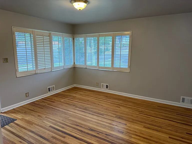 2278 E Logan Ave — Photo 4