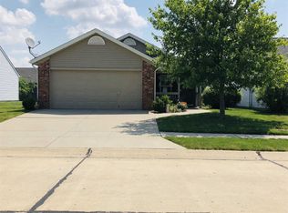 389 Blakely Dr, Lafayette, IN 47905