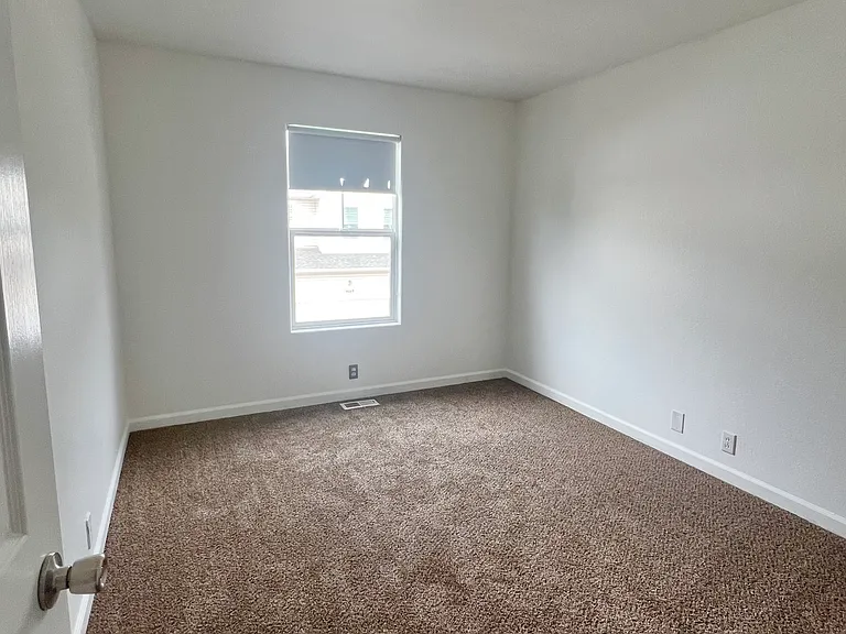6143 Sierra Grande Point — Photo 18