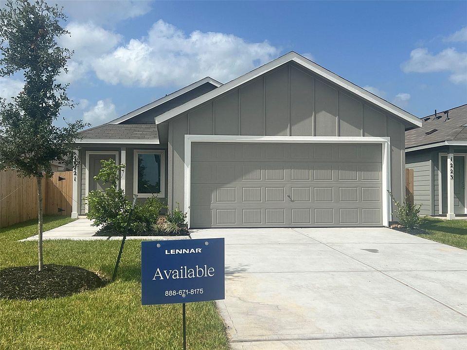 1st image of 1221 Charlotte Way