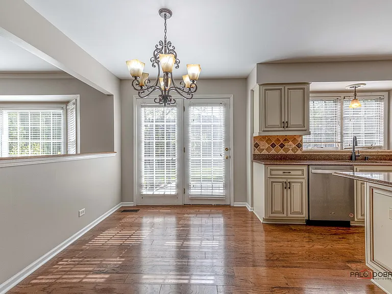 1214 Shoreline Dr — Photo 11