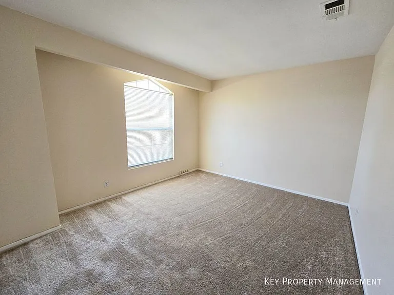 2817 Crystal Lantern Dr — Photo 27