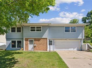 2608 Sue Ln NW, Cedar Rapids, IA 52405