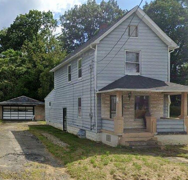 1st image of 135 Park Heights Ave