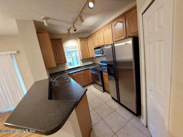 7151 Deerfoot Point Cir #11-1 — Photo 4