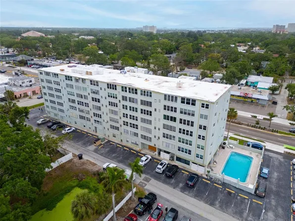 7321 Central Ave APT 203, Saint Petersburg, FL 33710
