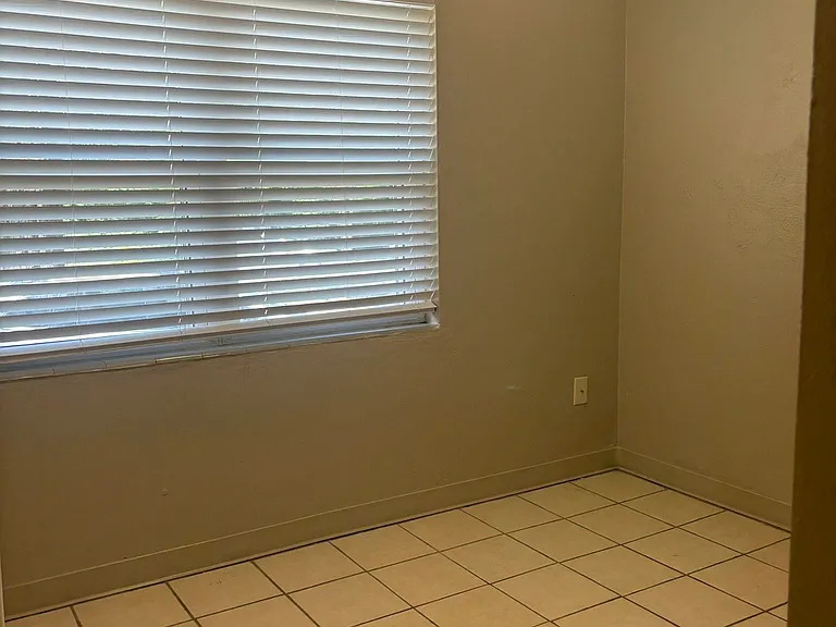 1629 Rankin Ave — Photo 7