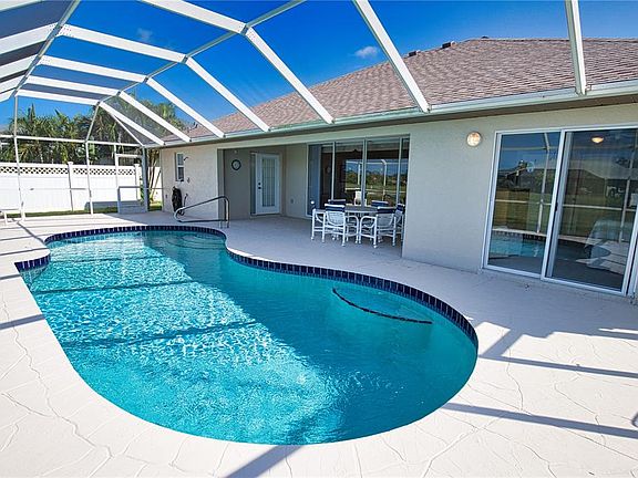 4th image of 171 Medalist Rd