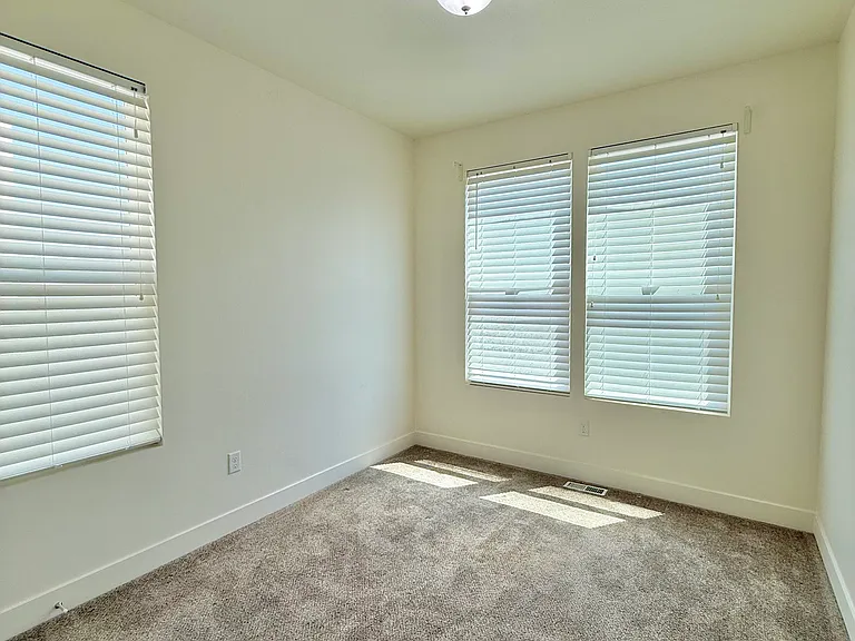 4723 W Daybreak Rim Way — Photo 39