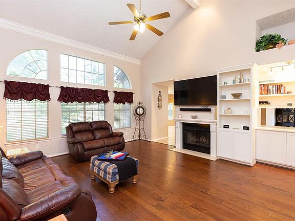 2nd image of 5419 Forest Springs Dr